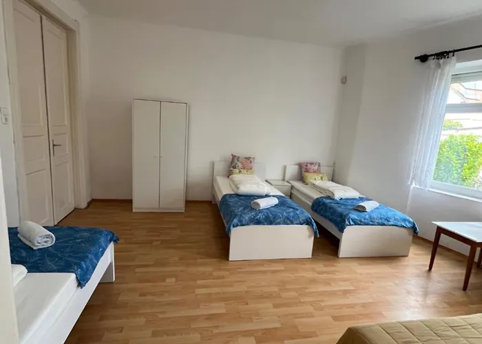 Apartament Hideaway House With Garden & Freeparking *