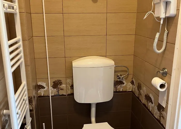 Hideaway House With Garden & Freeparking Apartament Budapesta