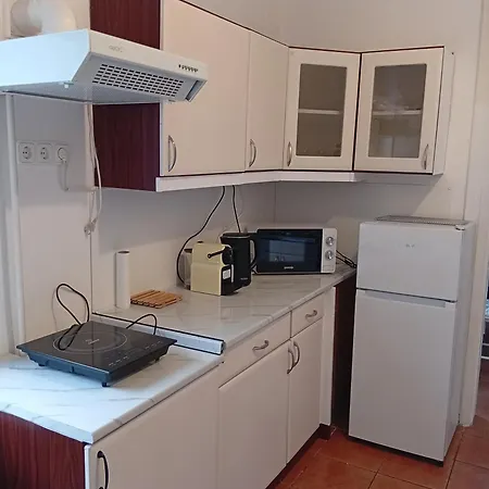 Lägenhet Hideaway House With Garden & Freeparking